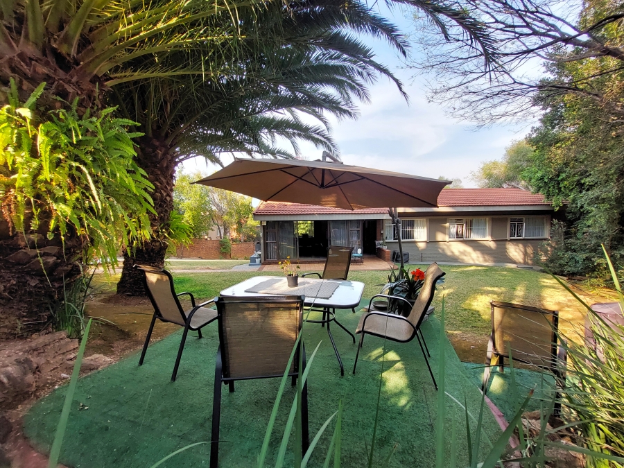3 Bedroom Property for Sale in Monument Park Gauteng