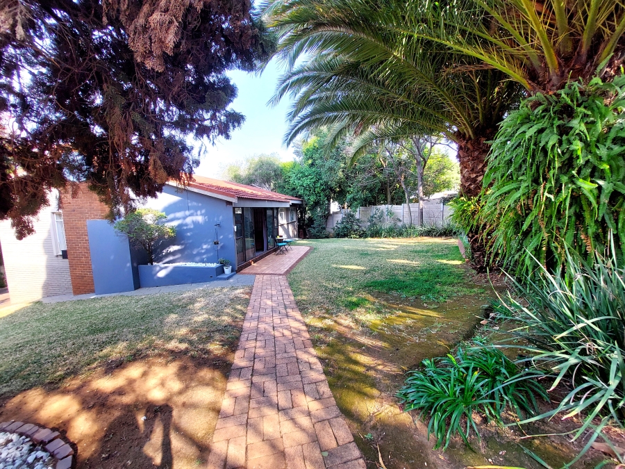 3 Bedroom Property for Sale in Monument Park Gauteng