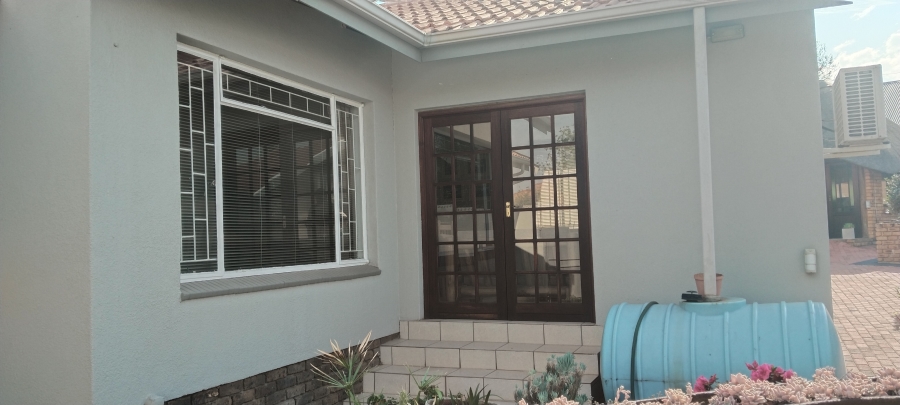 4 Bedroom Property for Sale in Jordaan Park Gauteng