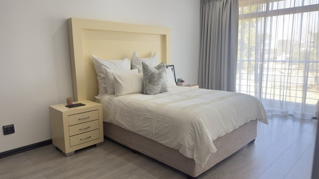5 Bedroom Property for Sale in Serengeti Lifestyle Estate Gauteng