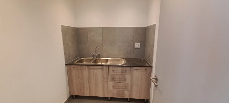 To Let commercial Property for Rent in Louwlardia Gauteng