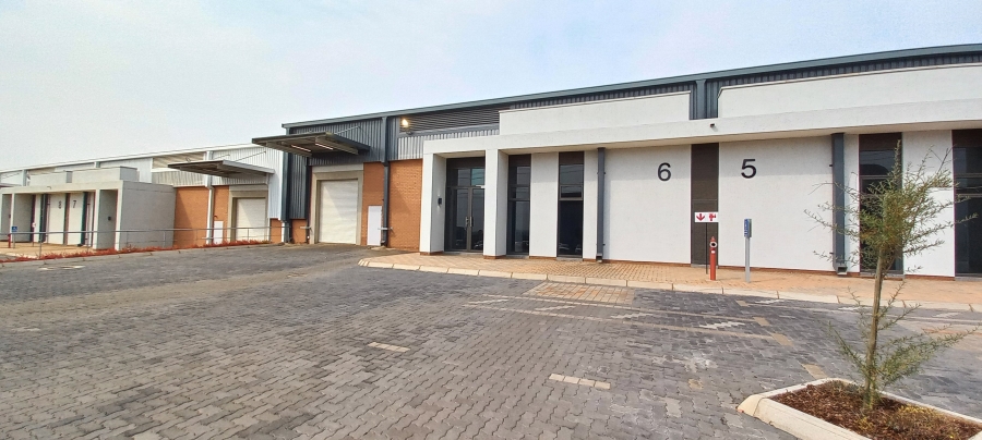 To Let commercial Property for Rent in Louwlardia Gauteng