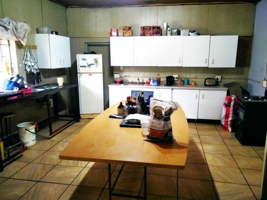 9 Bedroom Property for Sale in Magaliesmoot Gauteng