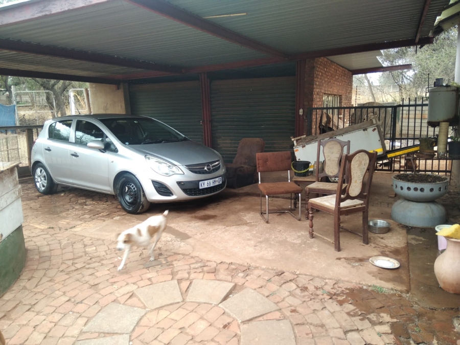9 Bedroom Property for Sale in Magaliesmoot Gauteng