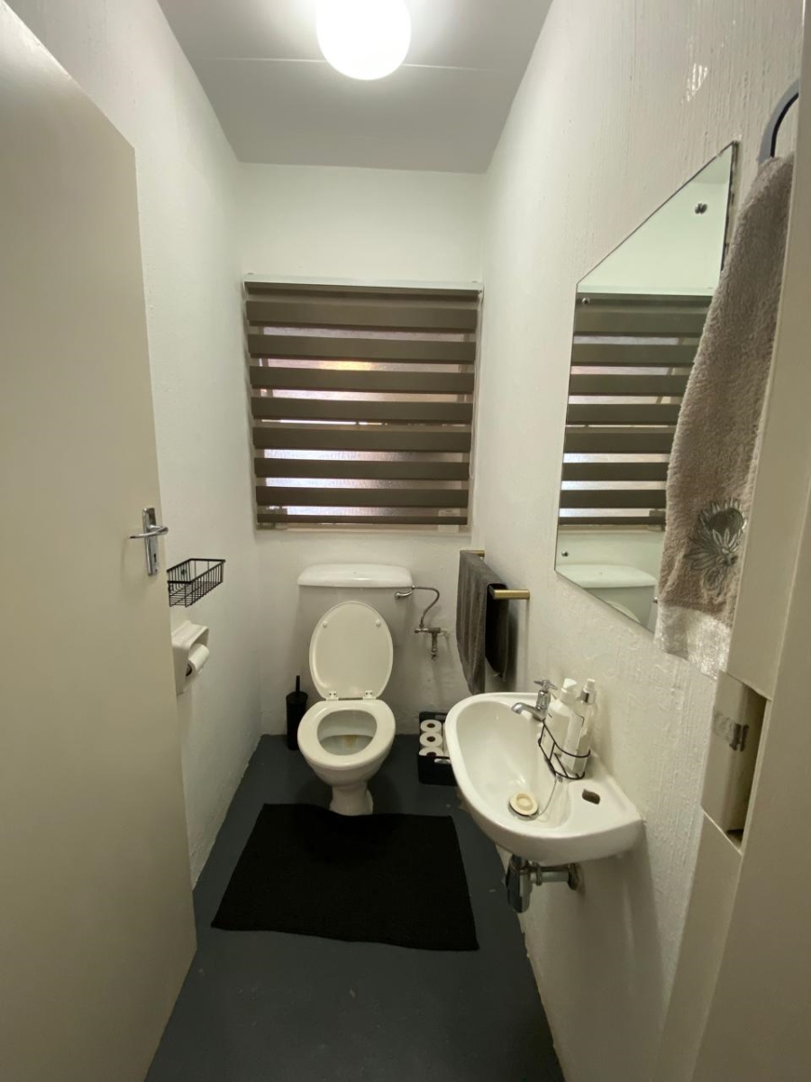 3 Bedroom Property for Sale in Faerie Glen Gauteng