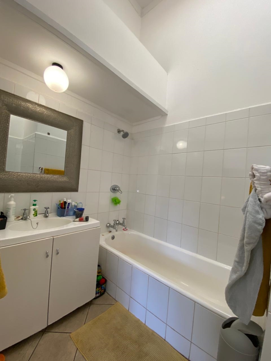 3 Bedroom Property for Sale in Faerie Glen Gauteng