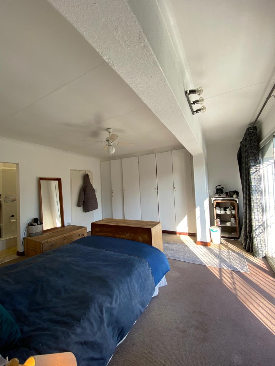3 Bedroom Property for Sale in Faerie Glen Gauteng