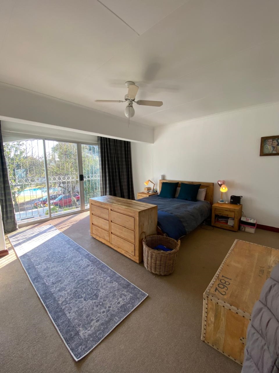 3 Bedroom Property for Sale in Faerie Glen Gauteng