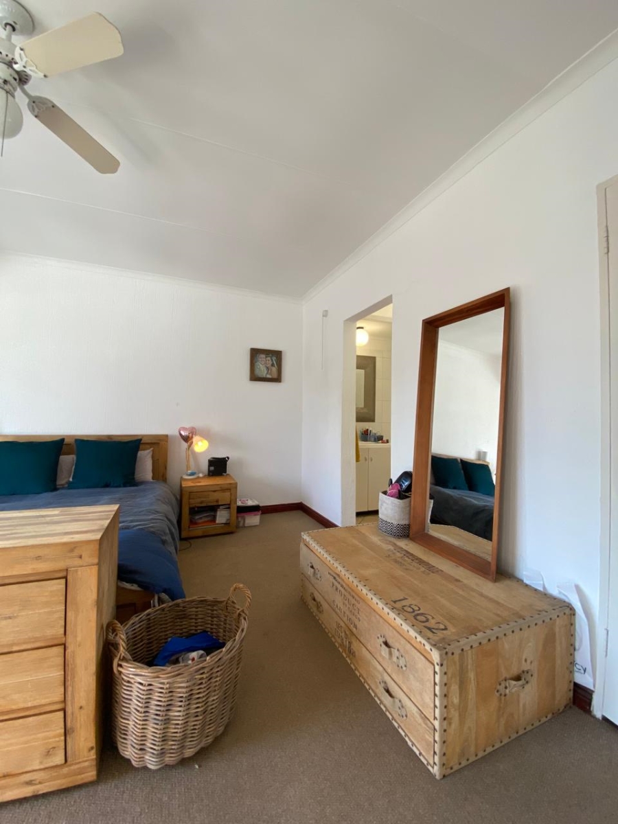 3 Bedroom Property for Sale in Faerie Glen Gauteng