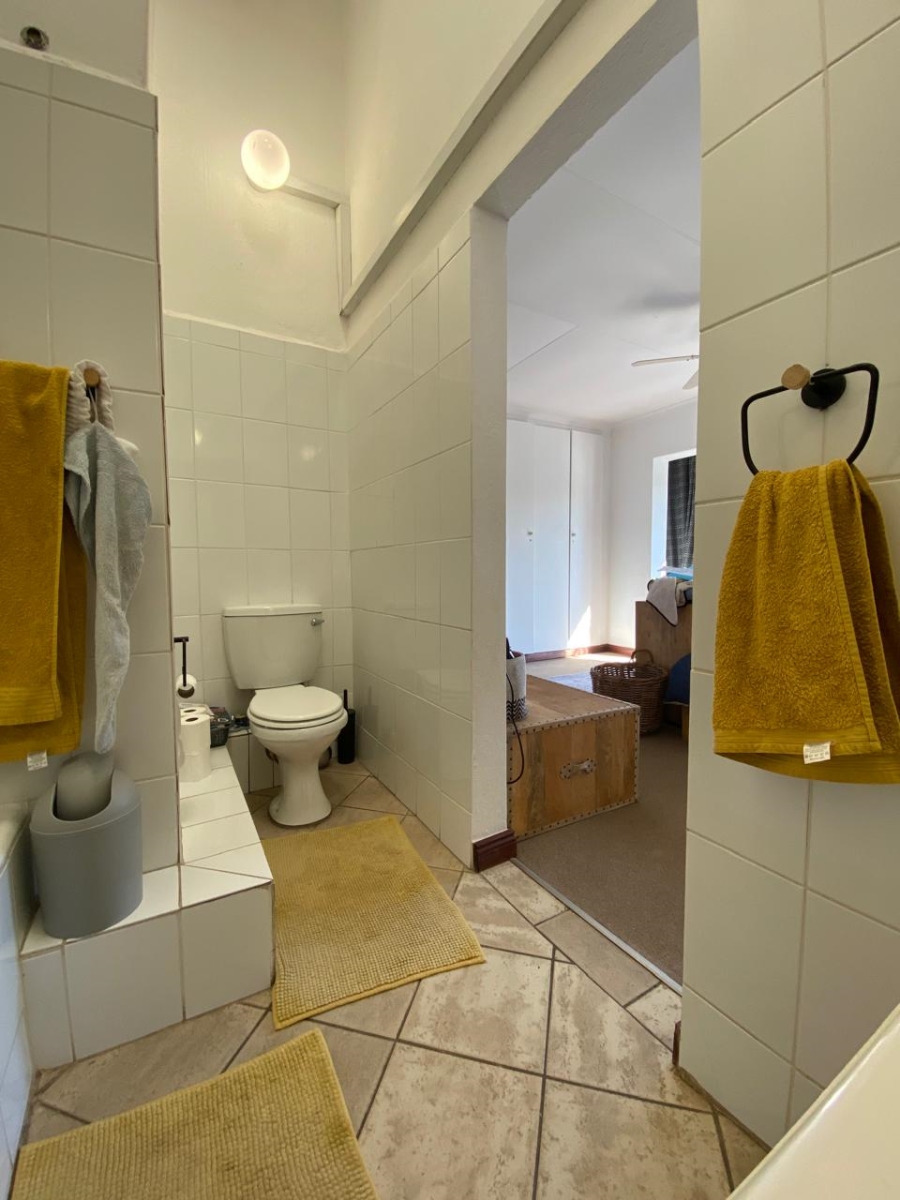 3 Bedroom Property for Sale in Faerie Glen Gauteng