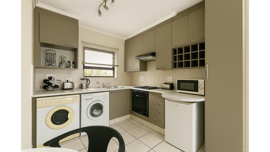 1 Bedroom Property for Sale in Douglasdale Gauteng