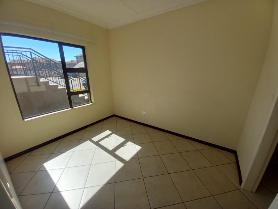 To Let 2 Bedroom Property for Rent in Brentwood Park AH Gauteng