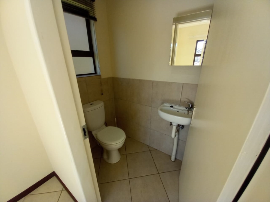 To Let 2 Bedroom Property for Rent in Brentwood Park AH Gauteng