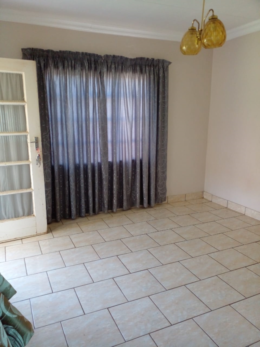 4 Bedroom Property for Sale in Swacina Park A H Gauteng