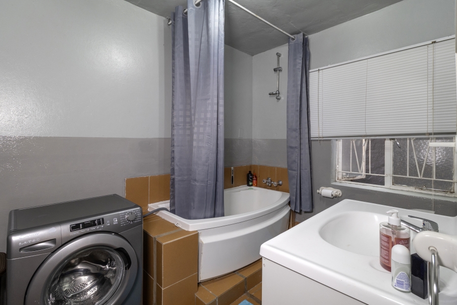 3 Bedroom Property for Sale in Monument Park Gauteng