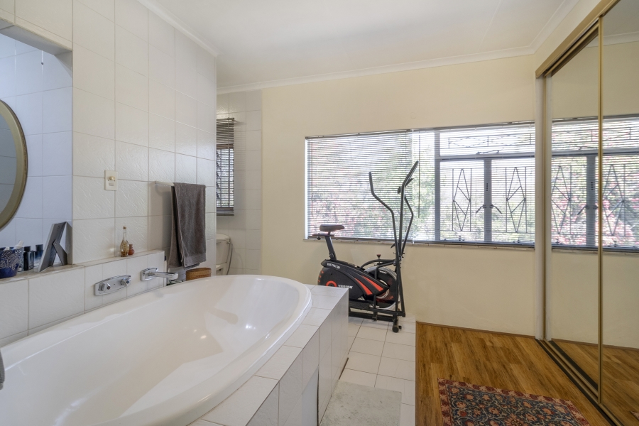 3 Bedroom Property for Sale in Monument Park Gauteng