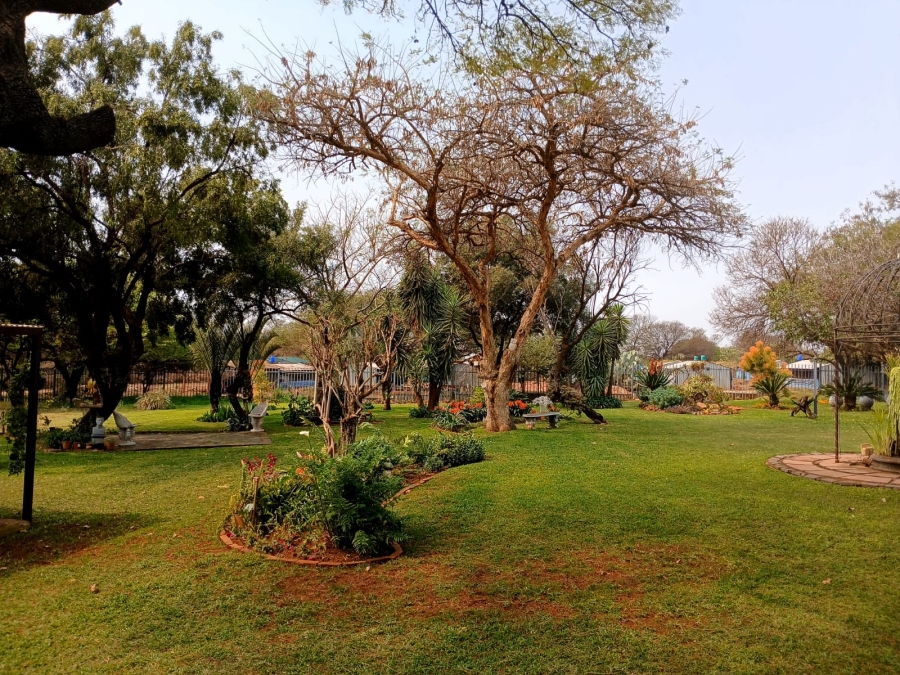 9 Bedroom Property for Sale in Patryshoek A H Gauteng