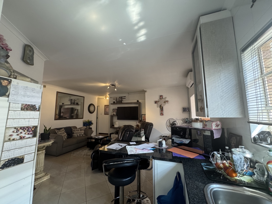 3 Bedroom Property for Sale in New Redruth Gauteng