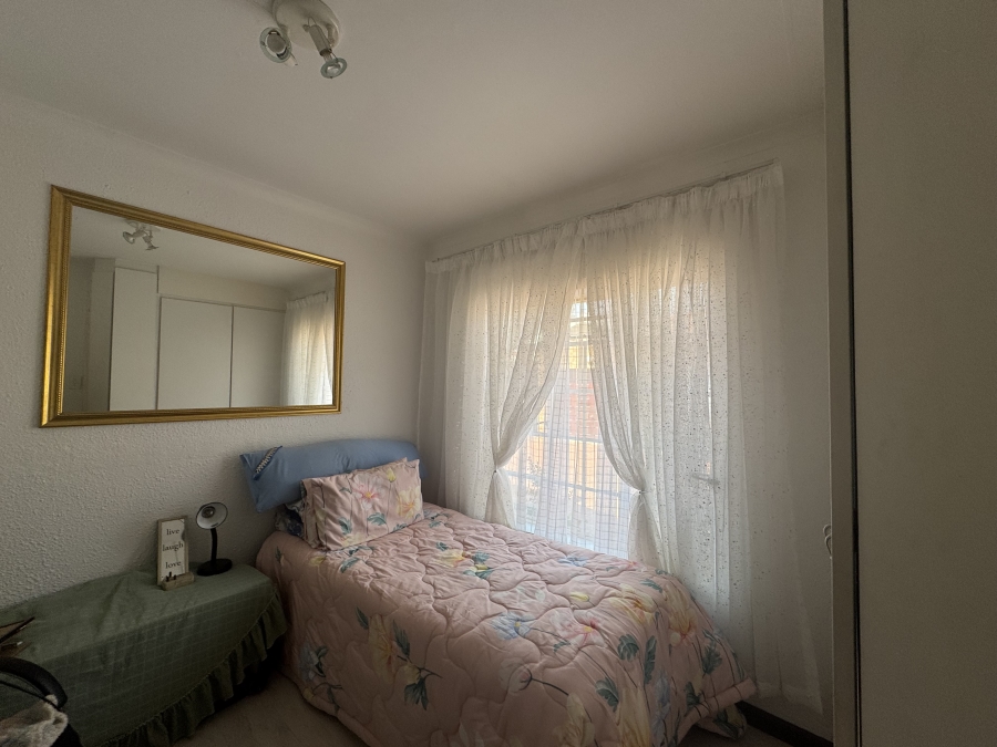 3 Bedroom Property for Sale in New Redruth Gauteng