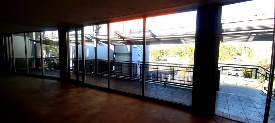 To Let commercial Property for Rent in Rooihuiskraal Gauteng