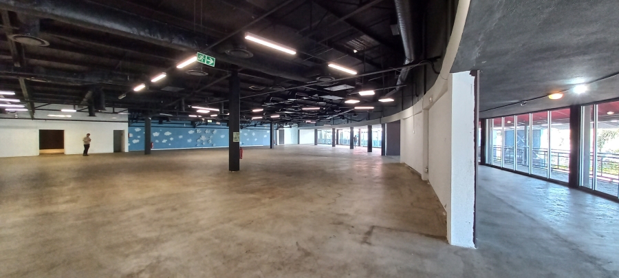 To Let commercial Property for Rent in Rooihuiskraal Gauteng