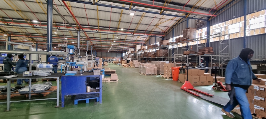 To Let commercial Property for Rent in Clayville Gauteng