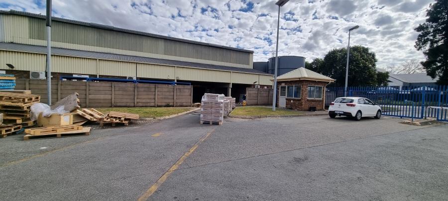 To Let commercial Property for Rent in Clayville Gauteng