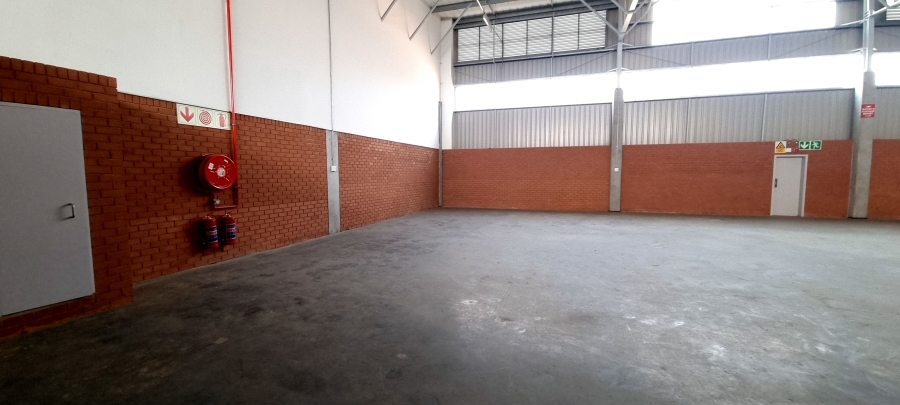 To Let commercial Property for Rent in Louwlardia Gauteng