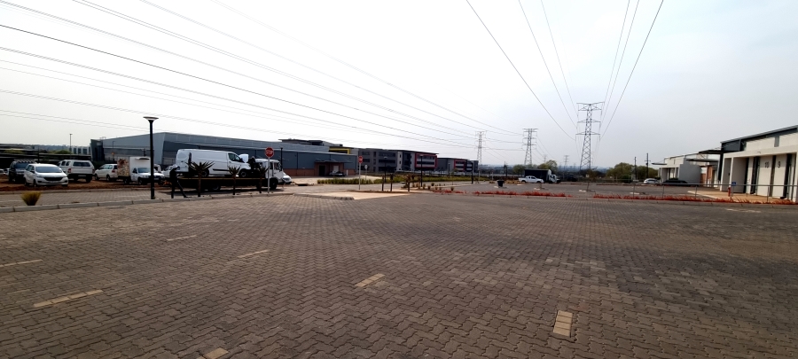 To Let commercial Property for Rent in Louwlardia Gauteng