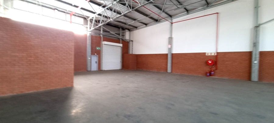 To Let commercial Property for Rent in Louwlardia Gauteng