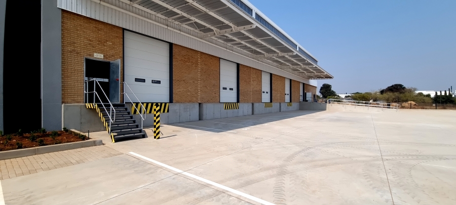 To Let commercial Property for Rent in Halfway House Gauteng