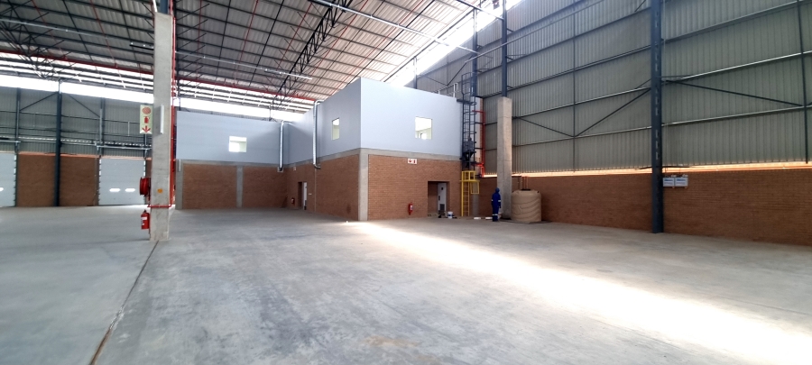 To Let commercial Property for Rent in Halfway House Gauteng