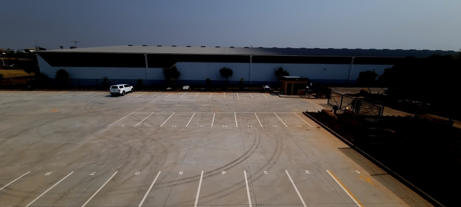 To Let commercial Property for Rent in Halfway House Gauteng