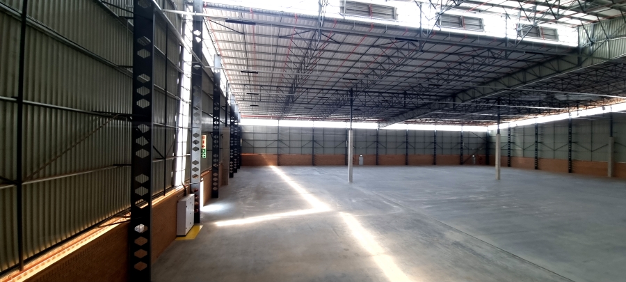 To Let commercial Property for Rent in Halfway House Gauteng