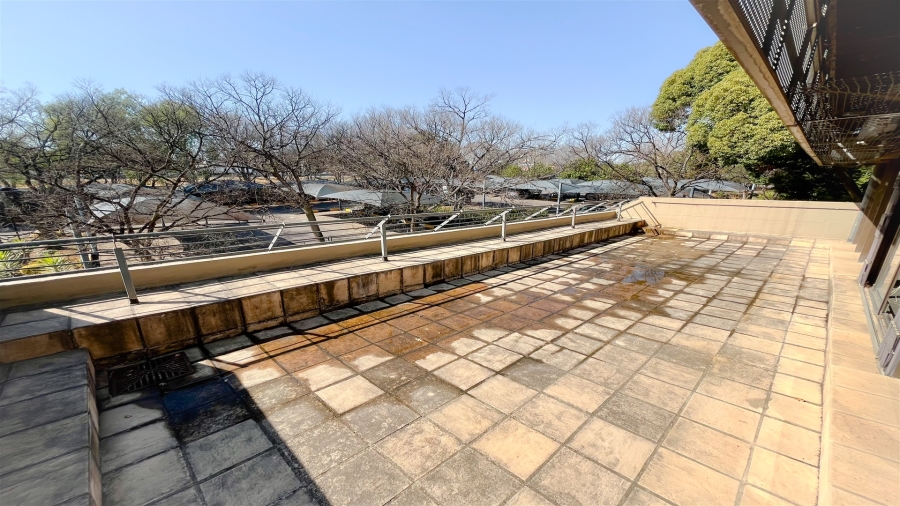 To Let commercial Property for Rent in Essexwold Gauteng