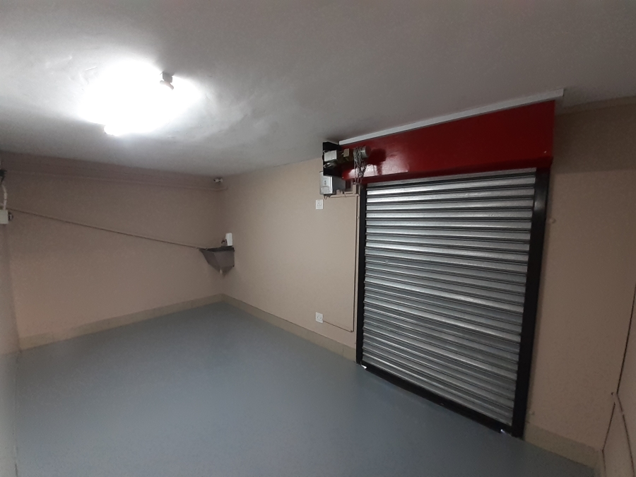 To Let commercial Property for Rent in Robertville Gauteng