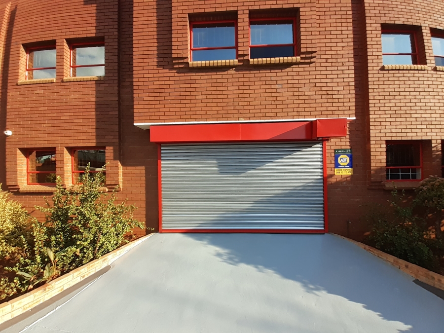 To Let commercial Property for Rent in Robertville Gauteng