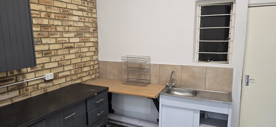 To Let commercial Property for Rent in Factoria Gauteng