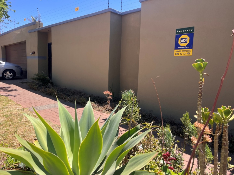 3 Bedroom Property for Sale in Norwood Gauteng