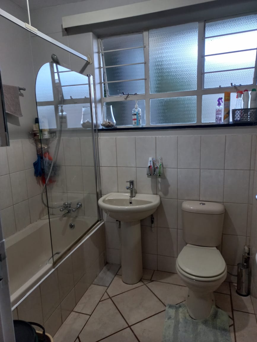 1 Bedroom Property for Sale in Eastleigh Gauteng