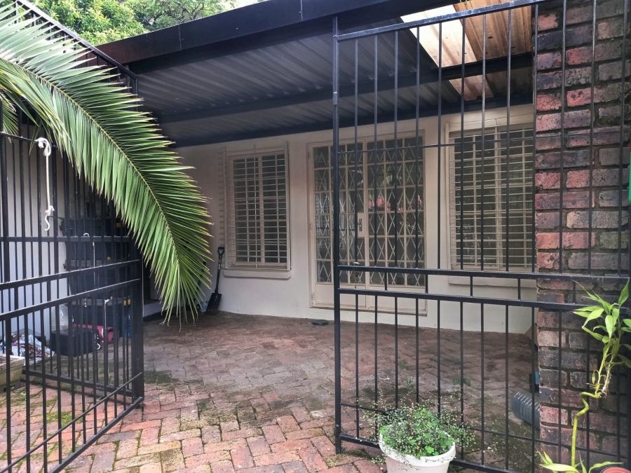 8 Bedroom Property for Sale in Brooklyn Gauteng