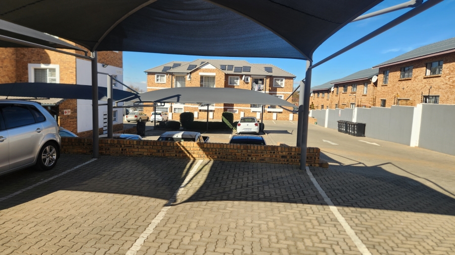 2 Bedroom Property for Sale in Union Gauteng