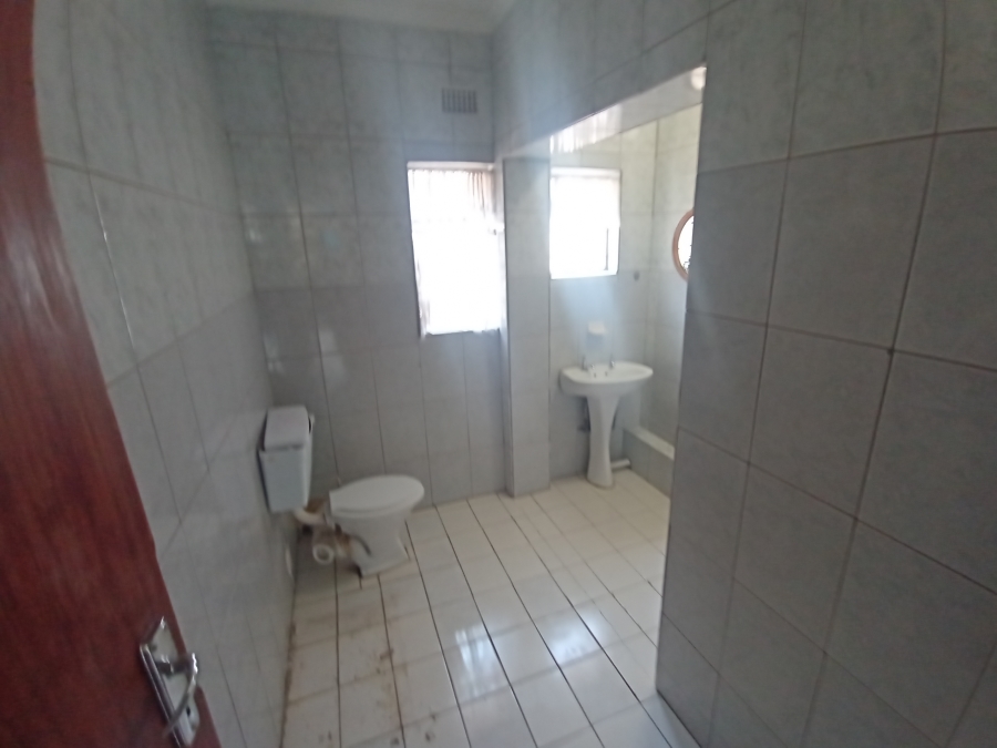 4 Bedroom Property for Sale in Alan Manor Gauteng