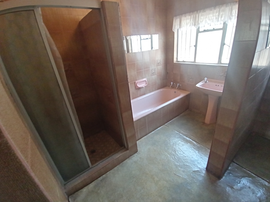 4 Bedroom Property for Sale in Alan Manor Gauteng