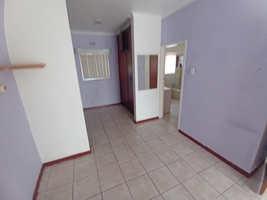 4 Bedroom Property for Sale in Alan Manor Gauteng
