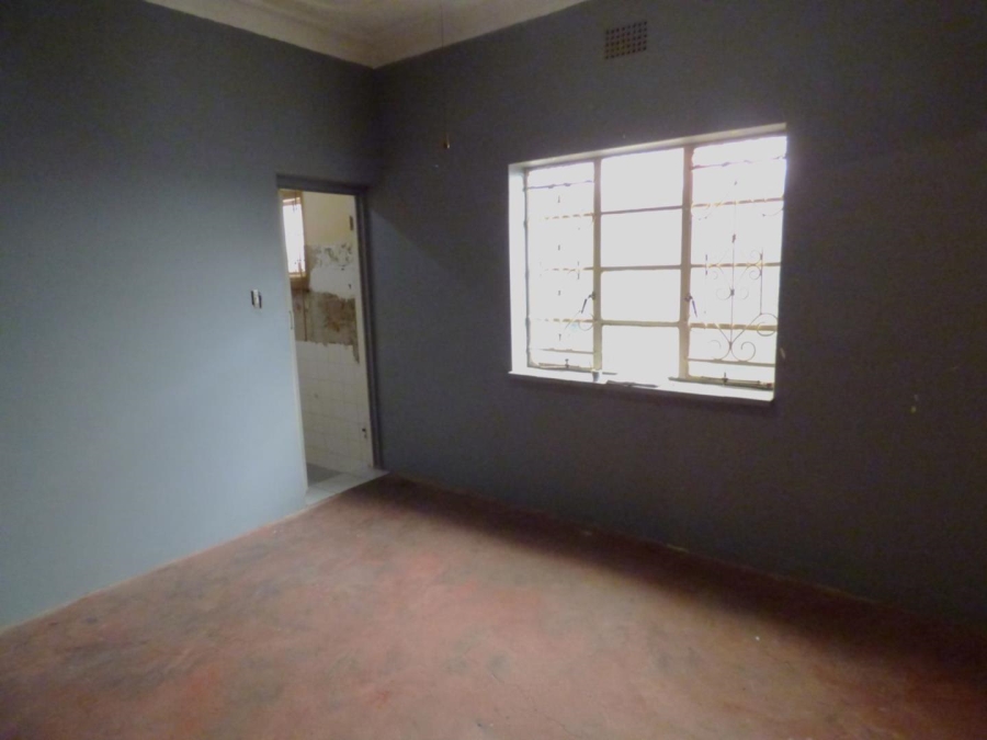 6 Bedroom Property for Sale in Airfield Gauteng