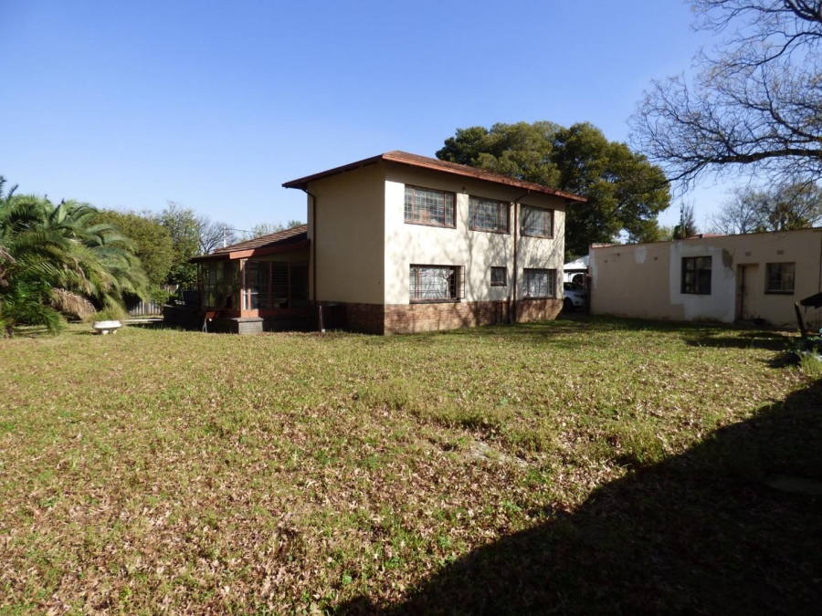 6 Bedroom Property for Sale in Airfield Gauteng