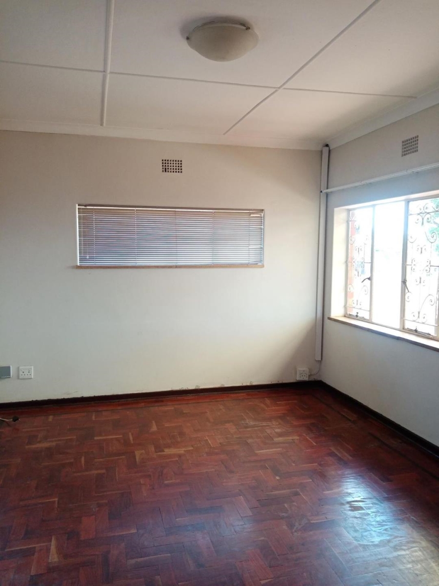 4 Bedroom Property for Sale in Sunnyridge Gauteng