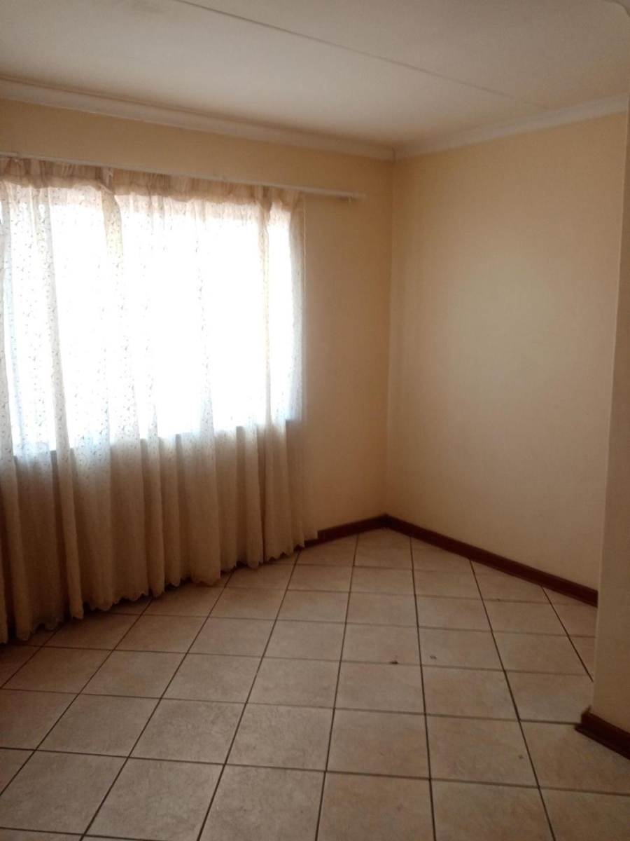 4 Bedroom Property for Sale in Sunnyridge Gauteng