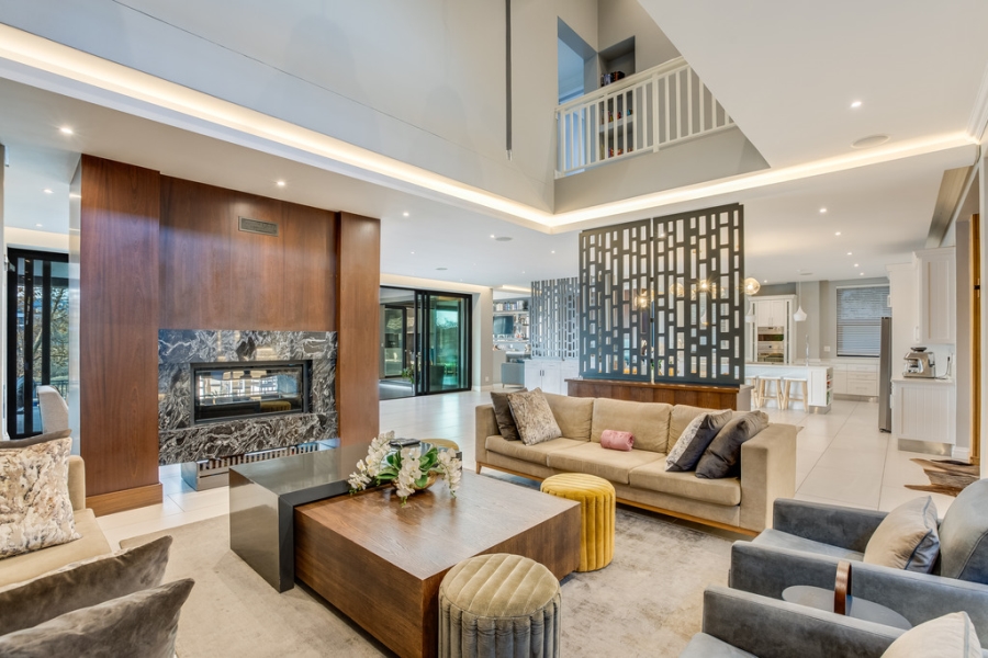 5 Bedroom Property for Sale in Waterfall Country Estate Gauteng